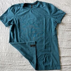 Ten Thousand Ocean Blue Interval Short Sleeve Tee